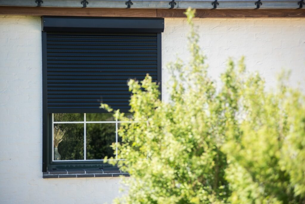 2021-06-01 Building Shutters-27